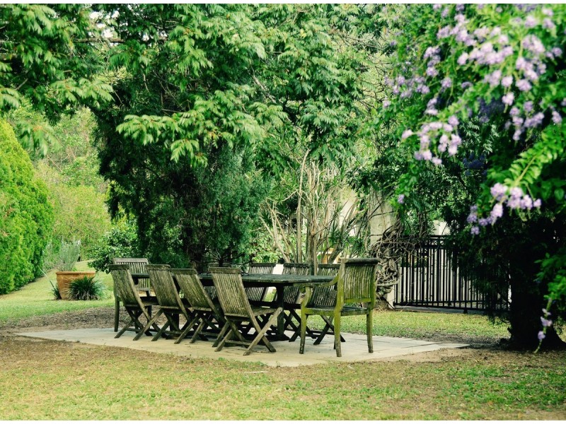 5 Vonne Court, Camp Mountain QLD 4520