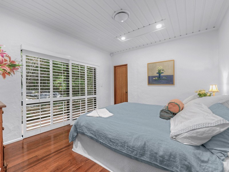 5 Vonne Court, Camp Mountain QLD 4520