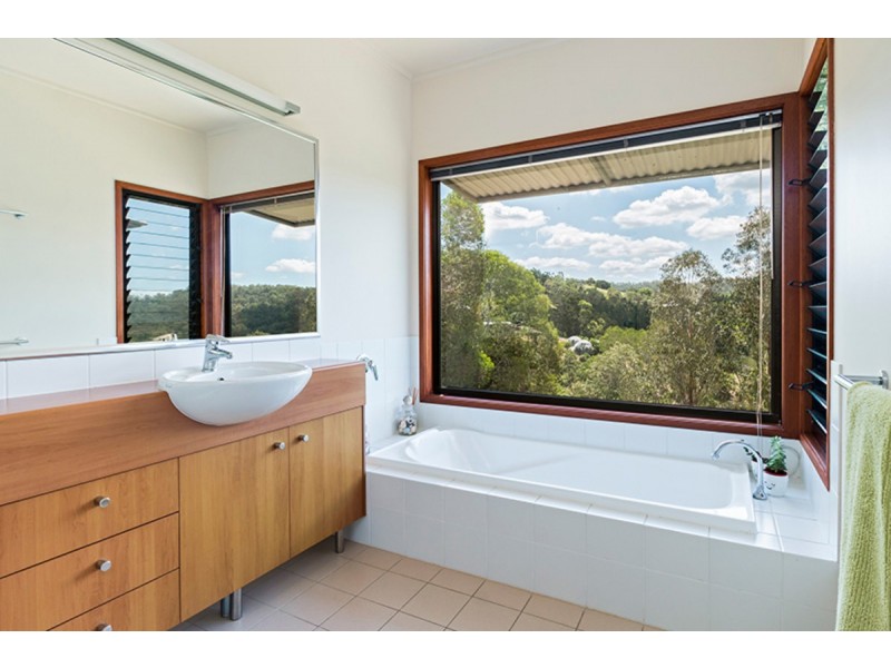 269 Upper Brookfield Road, Upper Brookfield QLD 4069