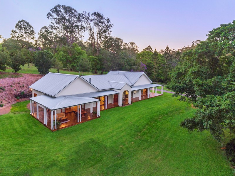 242 Herron Road, Pullenvale QLD 4069