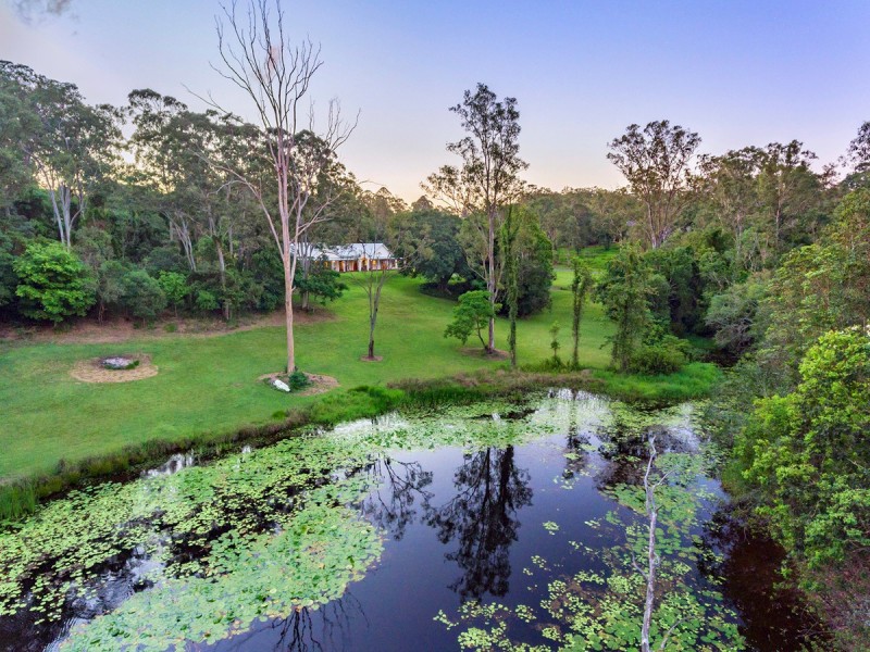 242 Herron Road, Pullenvale QLD 4069