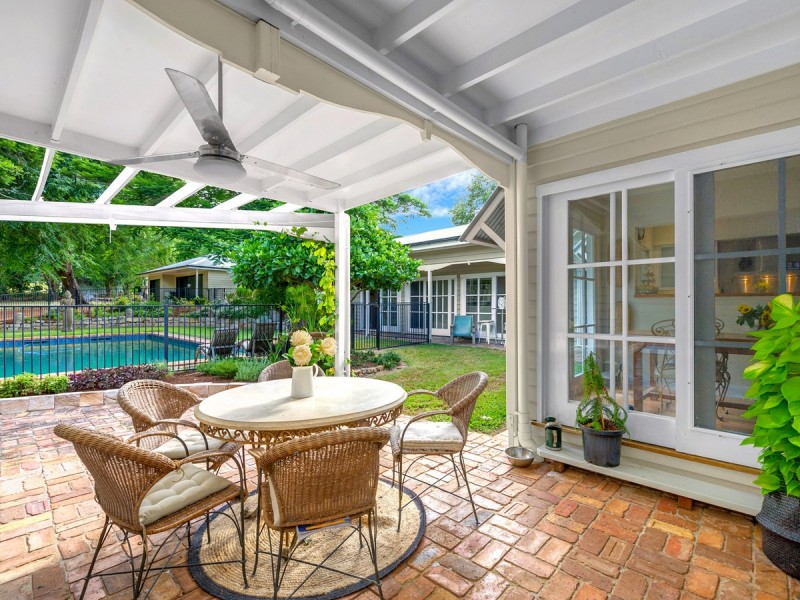 174 Moons Lane, Brookfield QLD 4069