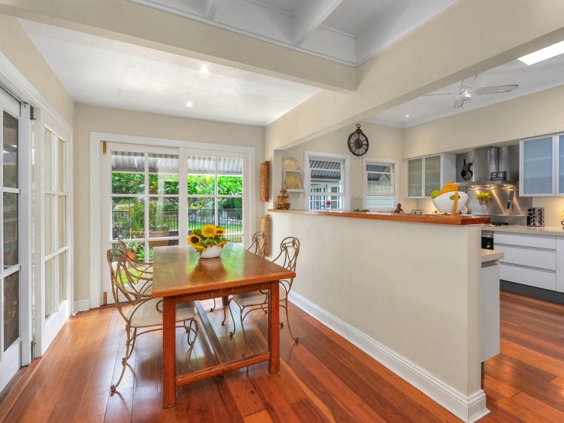 174 Moons Lane, Brookfield QLD 4069