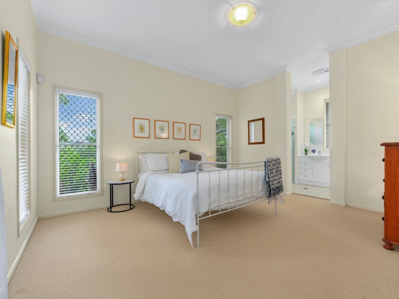 56 Triandra Place, Pullenvale QLD 4069