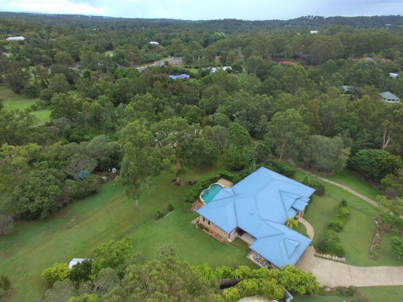 56 Triandra Place, Pullenvale QLD 4069