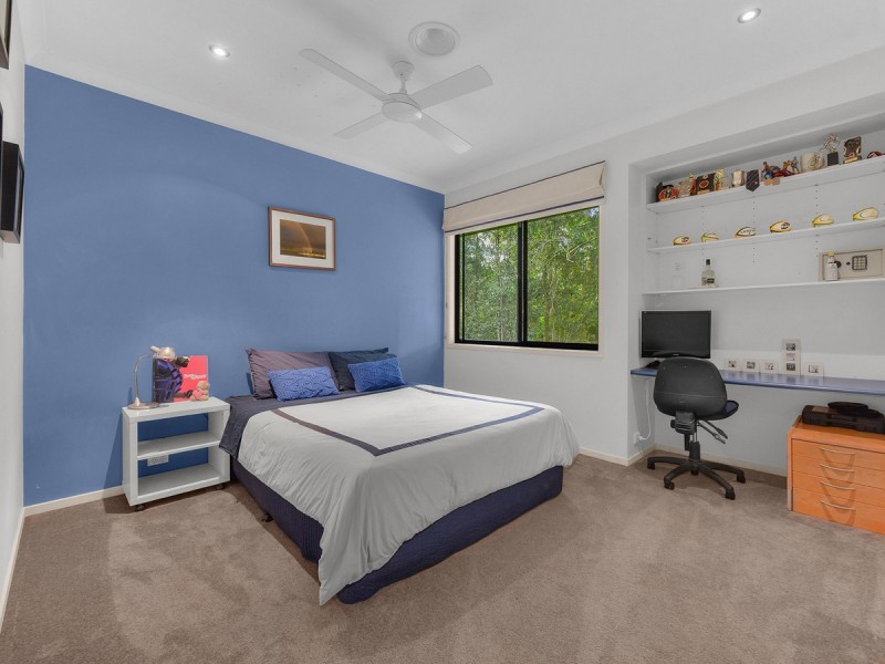 116 Boscombe Road, Brookfield QLD 4069