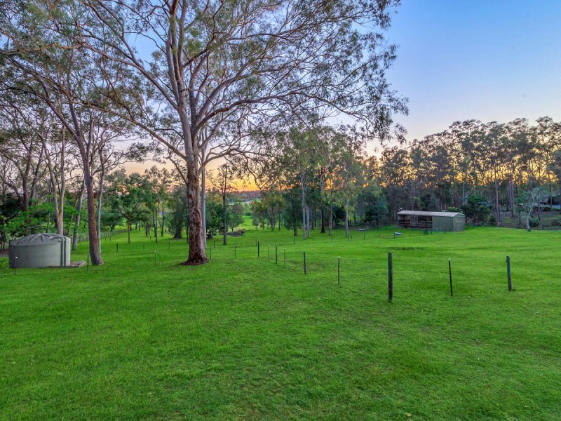 306 Pinjarra Road, Pinjarra Hills QLD 4069