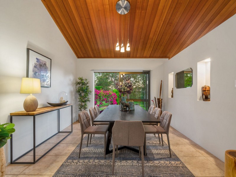 306 Pinjarra Road, Pinjarra Hills QLD 4069