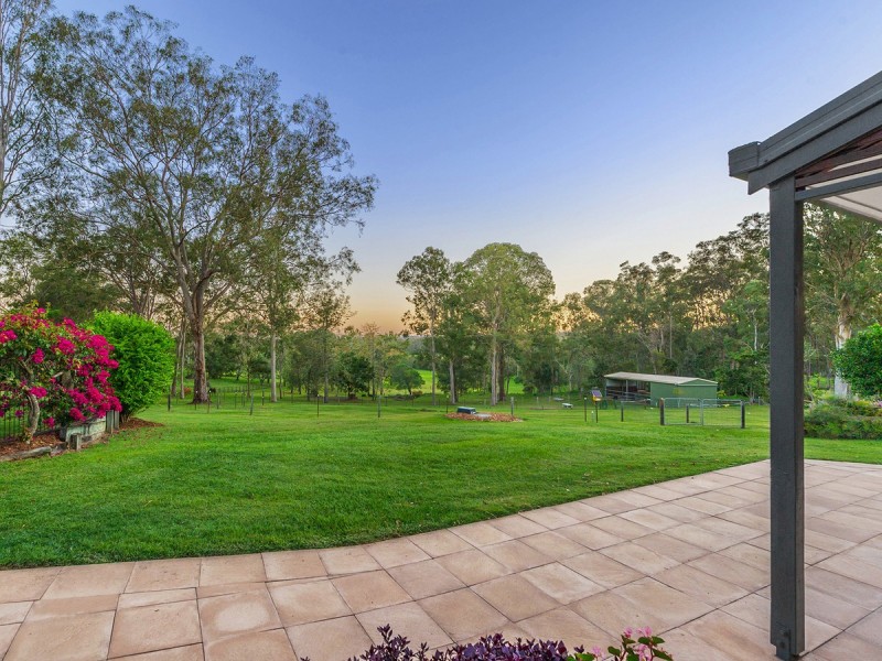 306 Pinjarra Road, Pinjarra Hills QLD 4069