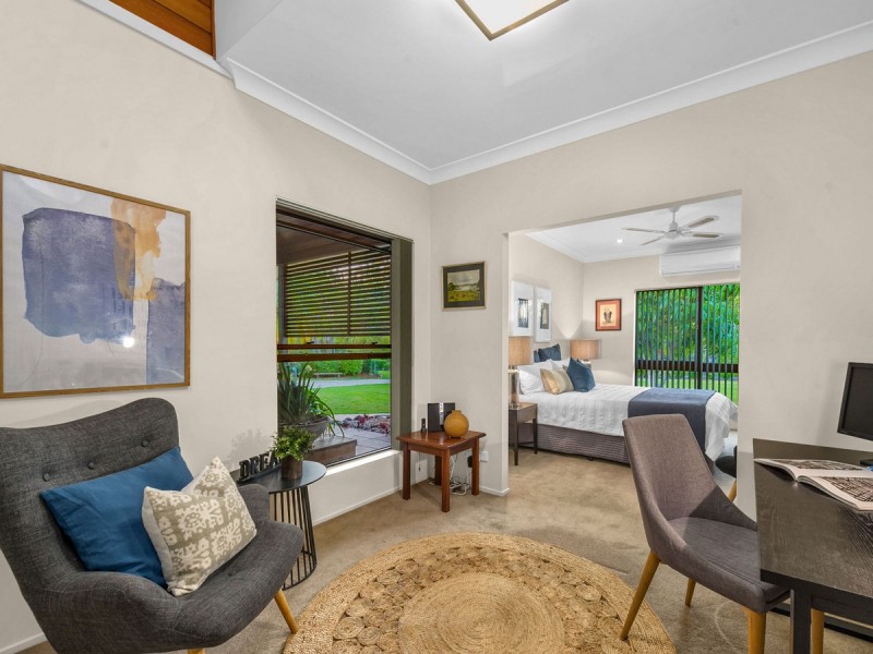 306 Pinjarra Road, Pinjarra Hills QLD 4069