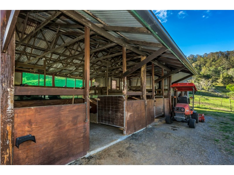 589 Upper Brookfield Road, Upper Brookfield QLD 4069