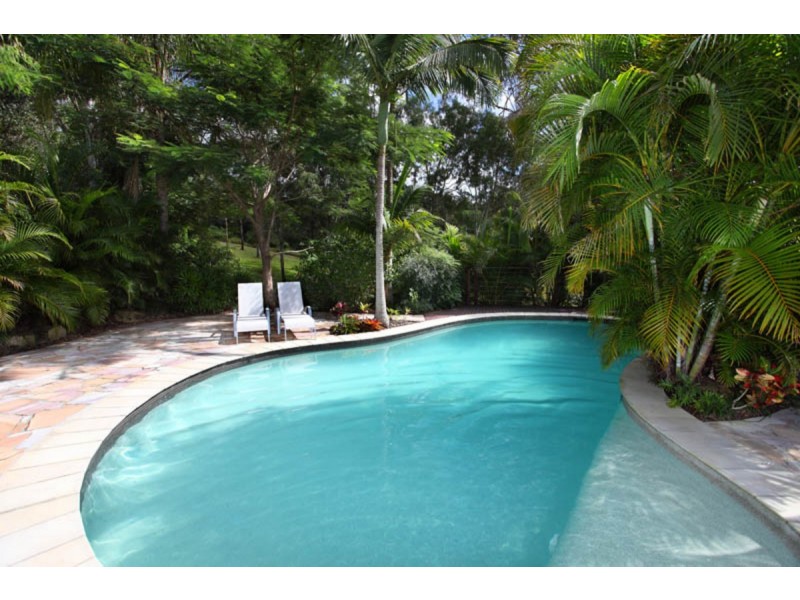 60 Willunga Street, Brookfield QLD 4069