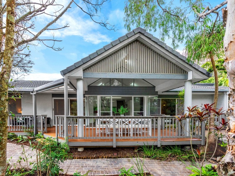 75 Ironbark Road, Chapel Hill QLD 4069