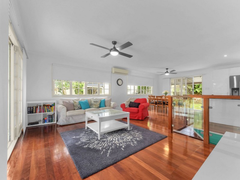14 Twilight Street, Kenmore QLD 4069