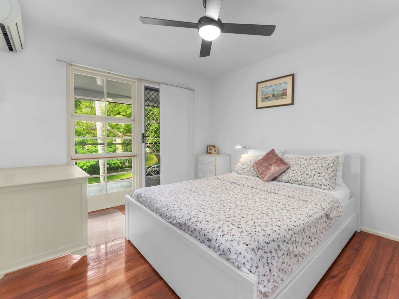 14 Twilight Street, Kenmore QLD 4069