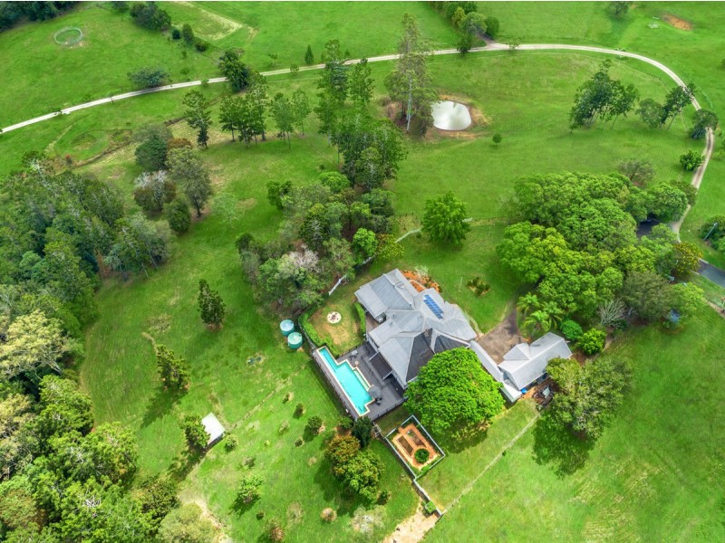 60 Lyndale Road, Pullenvale QLD 4069