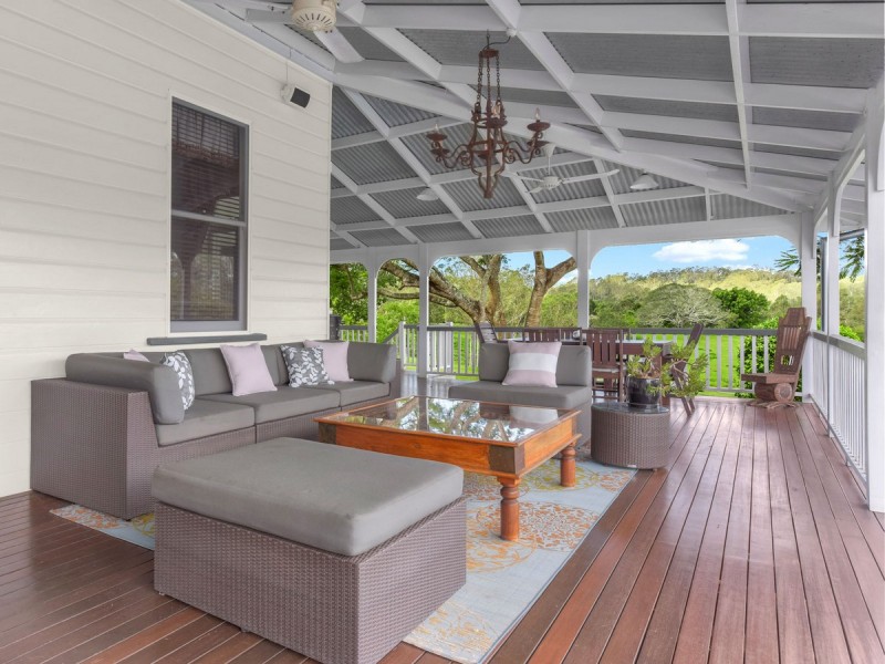 60 Lyndale Road, Pullenvale QLD 4069