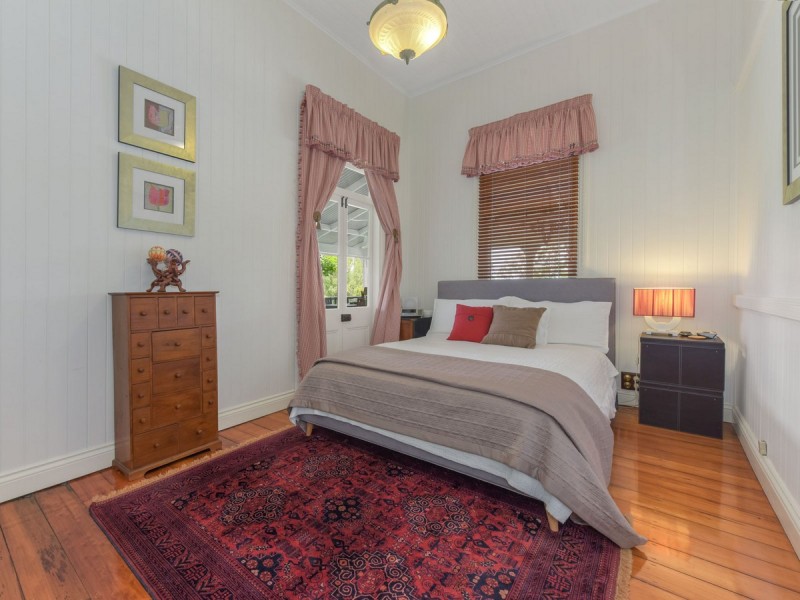 60 Lyndale Road, Pullenvale QLD 4069