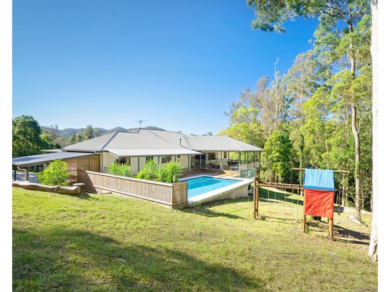 830 Upper Brookfield Road, Upper Brookfield QLD 4069