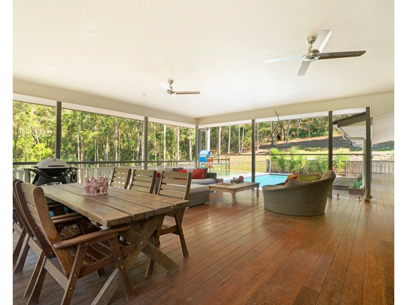 830 Upper Brookfield Road, Upper Brookfield QLD 4069