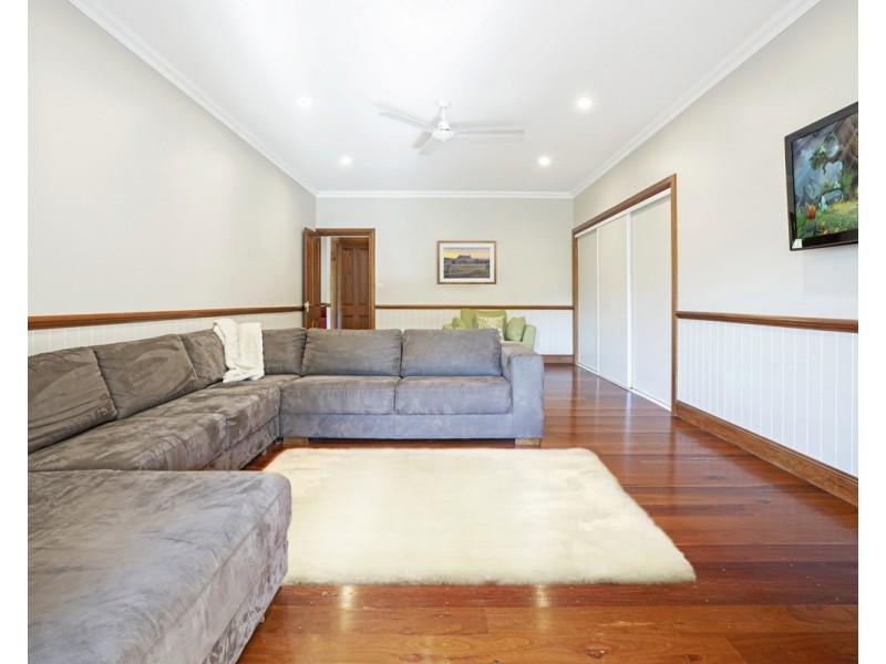 830 Upper Brookfield Road, Upper Brookfield QLD 4069