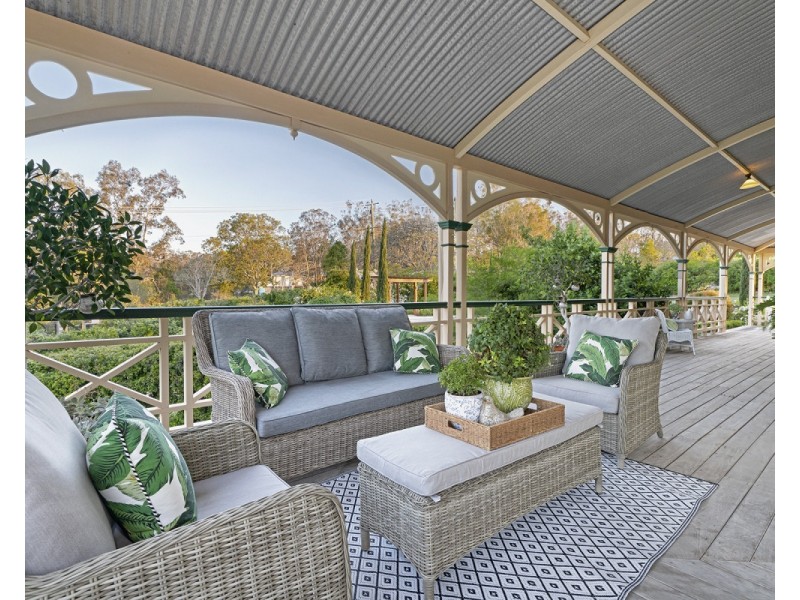 50 Grandview Road, Pullenvale QLD 4069