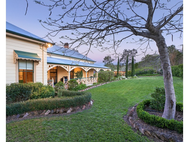 50 Grandview Road, Pullenvale QLD 4069