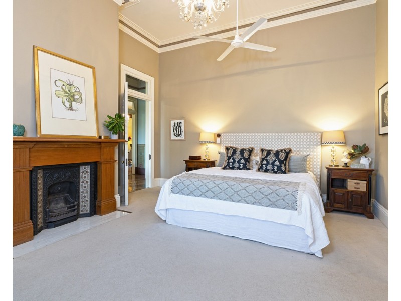 50 Grandview Road, Pullenvale QLD 4069