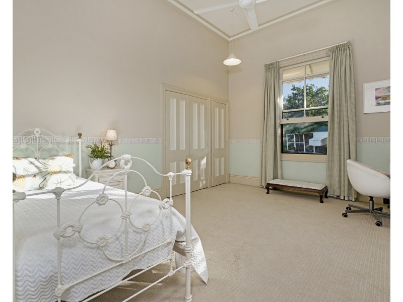 50 Grandview Road, Pullenvale QLD 4069