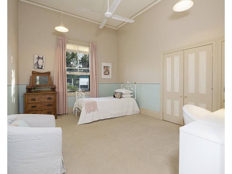 50 Grandview Road, Pullenvale QLD 4069