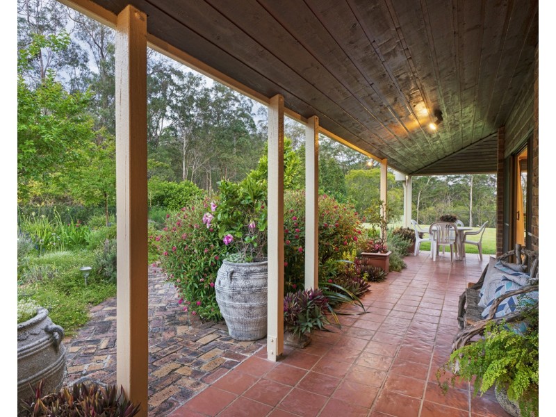 170 Boscombe Road, Brookfield QLD 4069