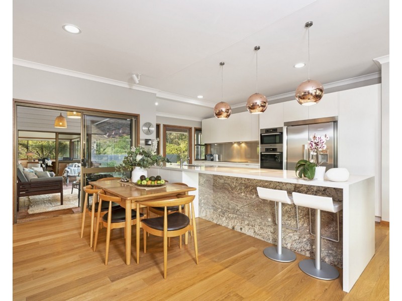 170 Boscombe Road, Brookfield QLD 4069