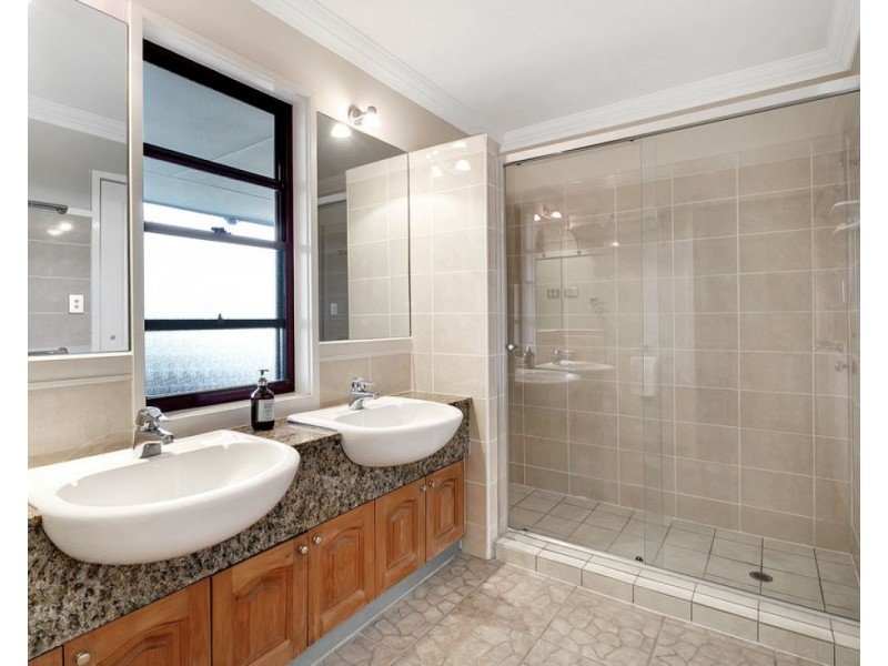 63 McMullen Road, Brookfield QLD 4069