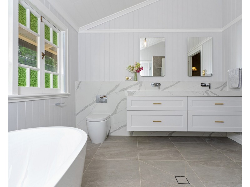 302 Upper Brookfield Road, Upper Brookfield QLD 4069