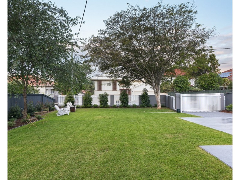 32 Jolly Street, Clayfield QLD 4011