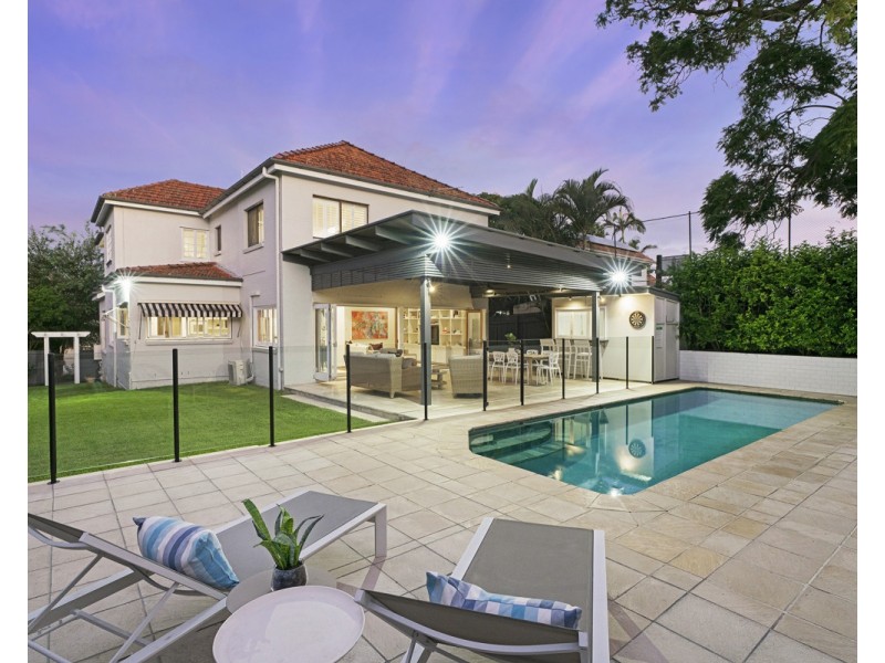 32 Jolly Street, Clayfield QLD 4011