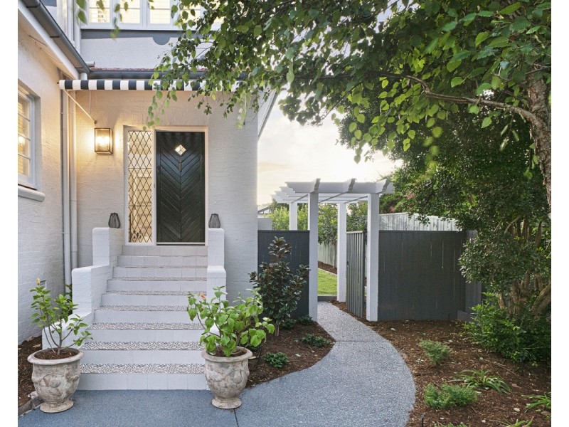 32 Jolly Street, Clayfield QLD 4011