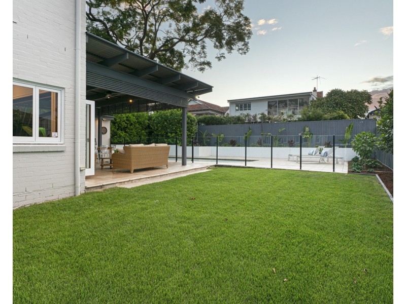 32 Jolly Street, Clayfield QLD 4011