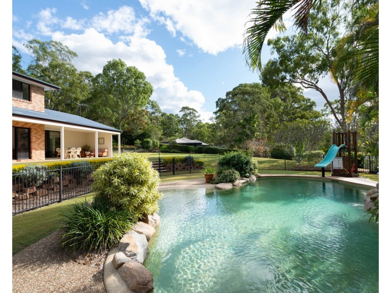 23 Doyle Place, Pullenvale QLD 4069