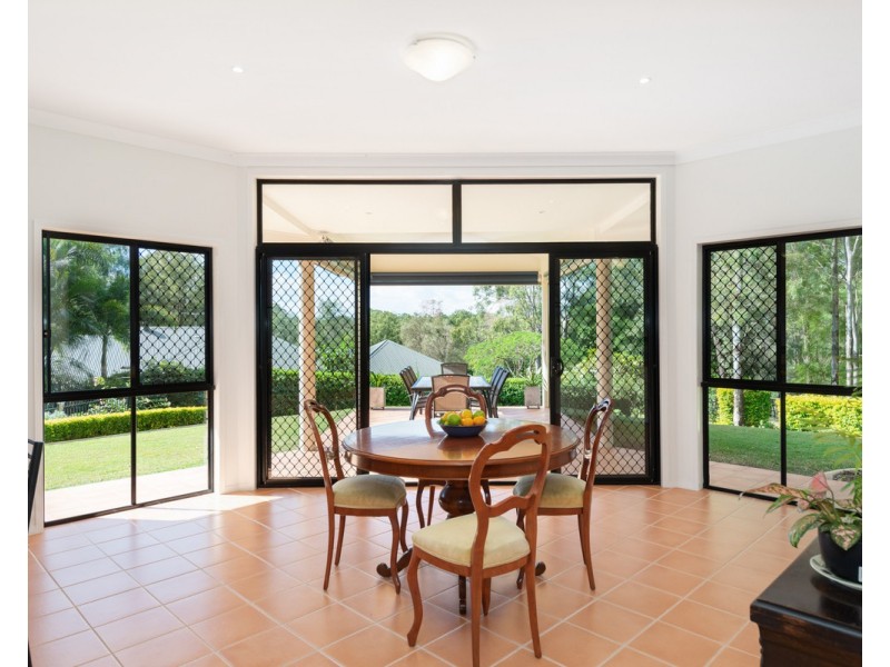 23 Doyle Place, Pullenvale QLD 4069