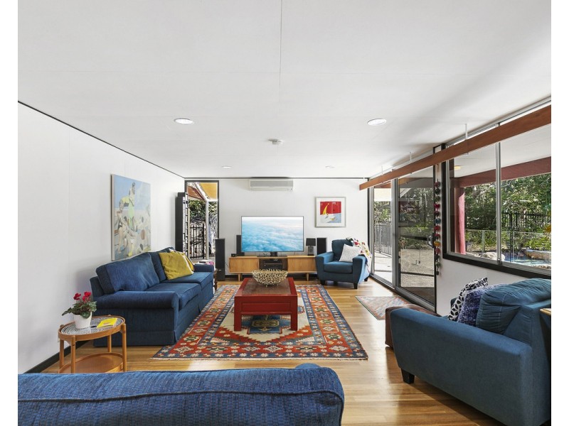 287 Pinjarra Road, Pinjarra Hills QLD 4069