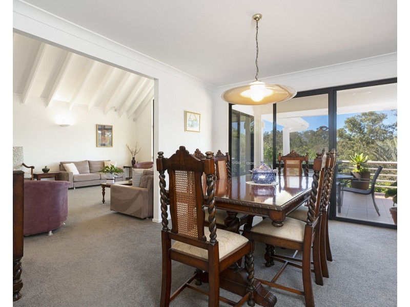 145 Grandview Road, Pullenvale QLD 4069