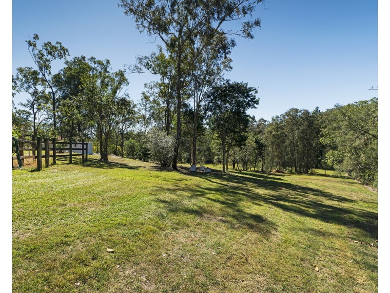 145 Grandview Road, Pullenvale QLD 4069