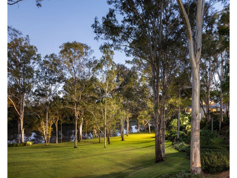 14 Zelita Road, Moggill QLD 4070