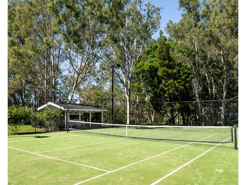 14 Zelita Road, Moggill QLD 4070