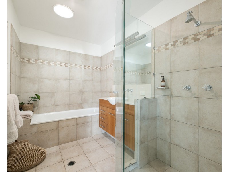 24 Dolman Road, Anstead QLD 4070