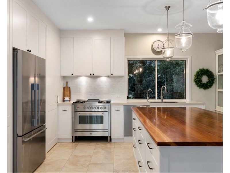 24 Triandra Place, Pullenvale QLD 4069