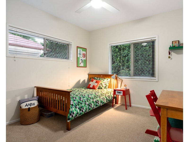 24 Triandra Place, Pullenvale QLD 4069
