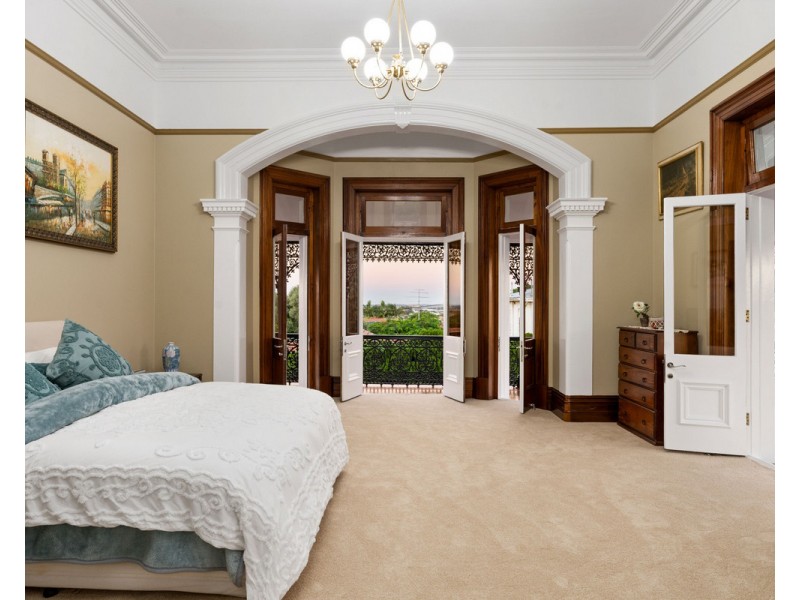 21 Henry Street, Ascot QLD 4007