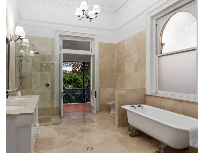 21 Henry Street, Ascot QLD 4007